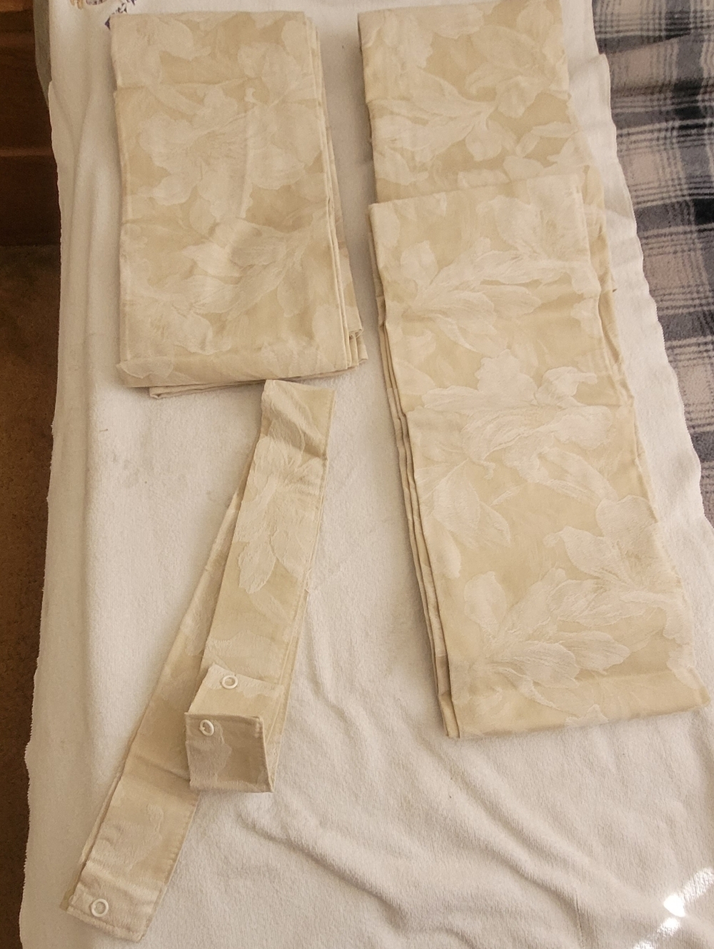 Vintage JC Penney Drapes Cream (2) Panels 80x84" With Tie Back (312)